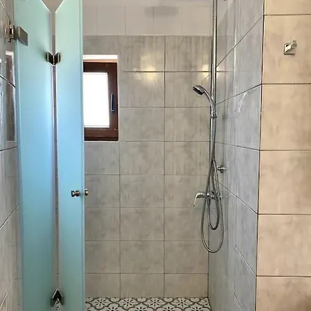 Melody House Center مدينة سكياثوس