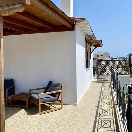 Aphrodite Center Apartment